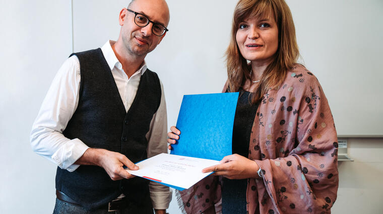 prof. Thomas Hanitzsch (Ludwig-Maxmilian Universität v Mnichově); děkanka FSV UK dr. Alice Němcová Tejkalová