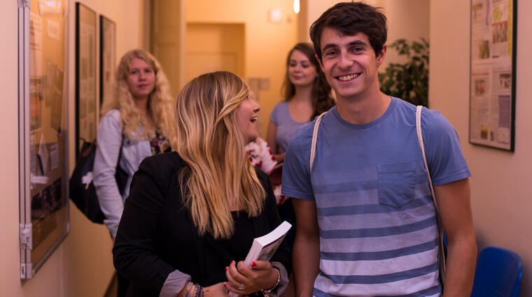 studuj společnost na FSV UK