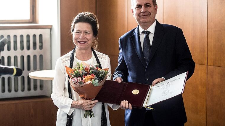 Prof. Lenka Rovná
