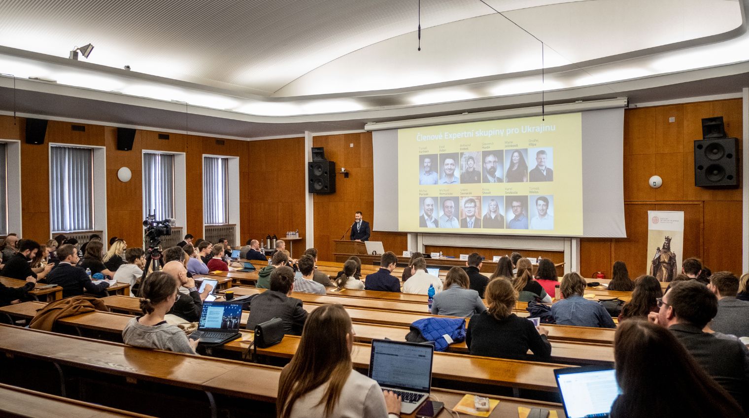 konference